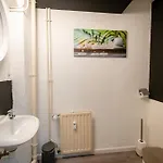 Apartmán Le By La Reine Center *
