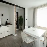 Apartmán Le By La Reine Center