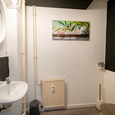 Apartment Le By La Reine Center *